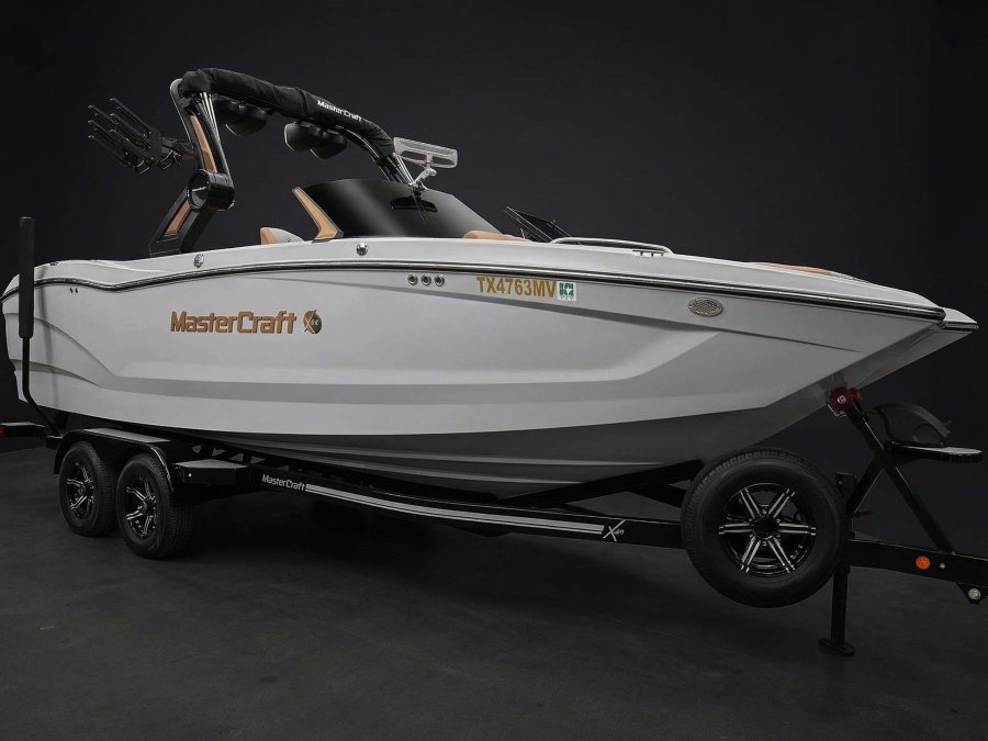 2025-mastercraft-x24-127418-image4