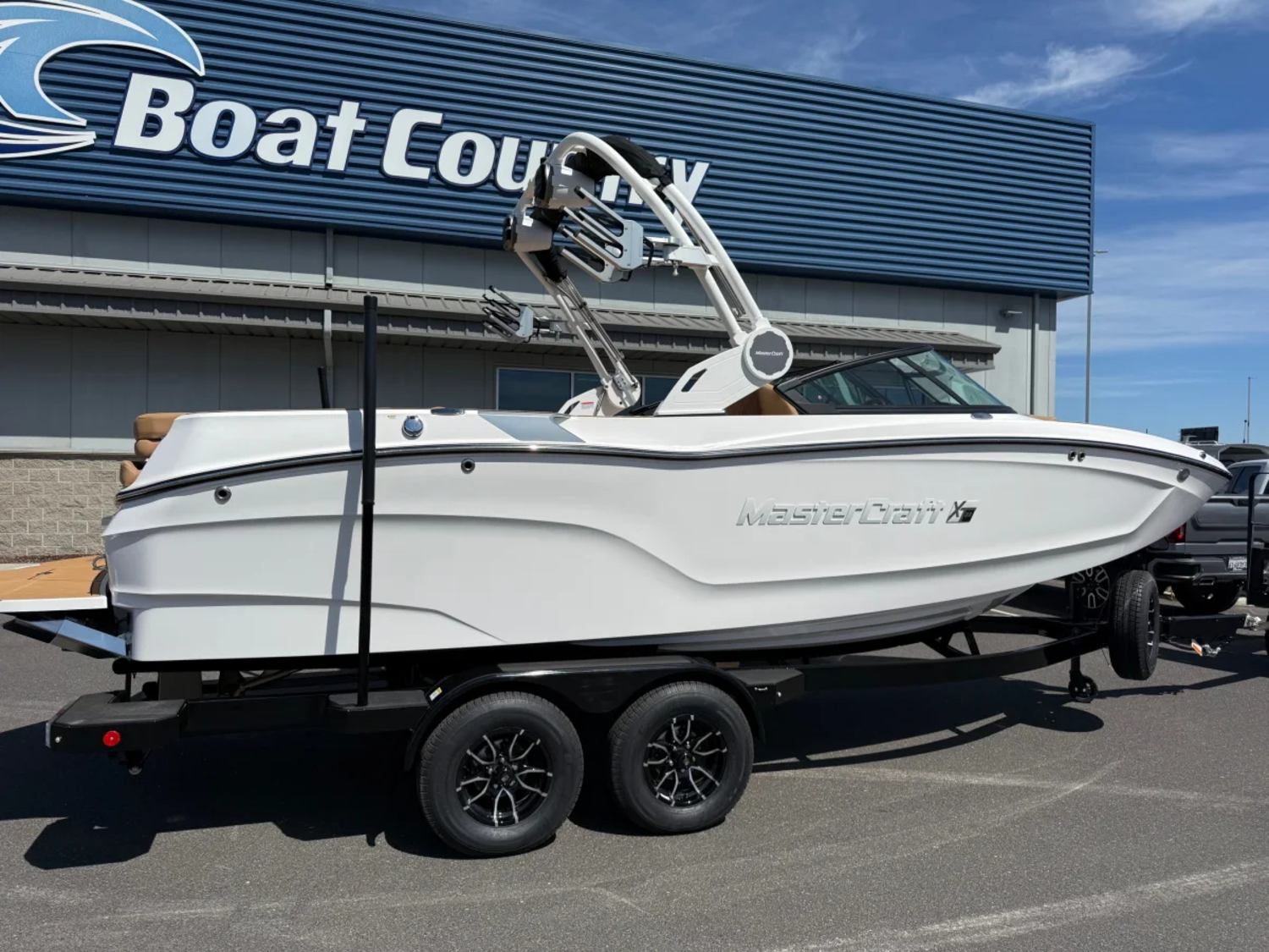 2026 MasterCraft XT22