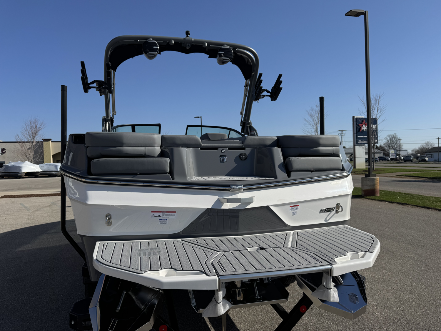 2026 MasterCraft XT23