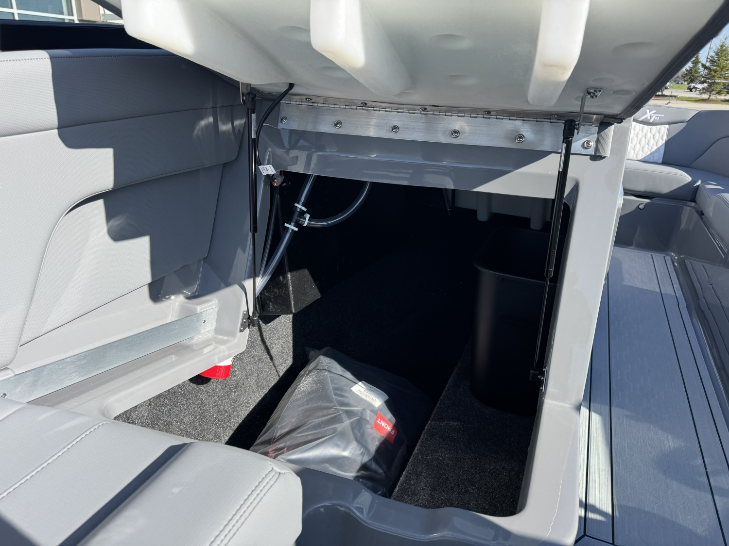 2026 MasterCraft XT23