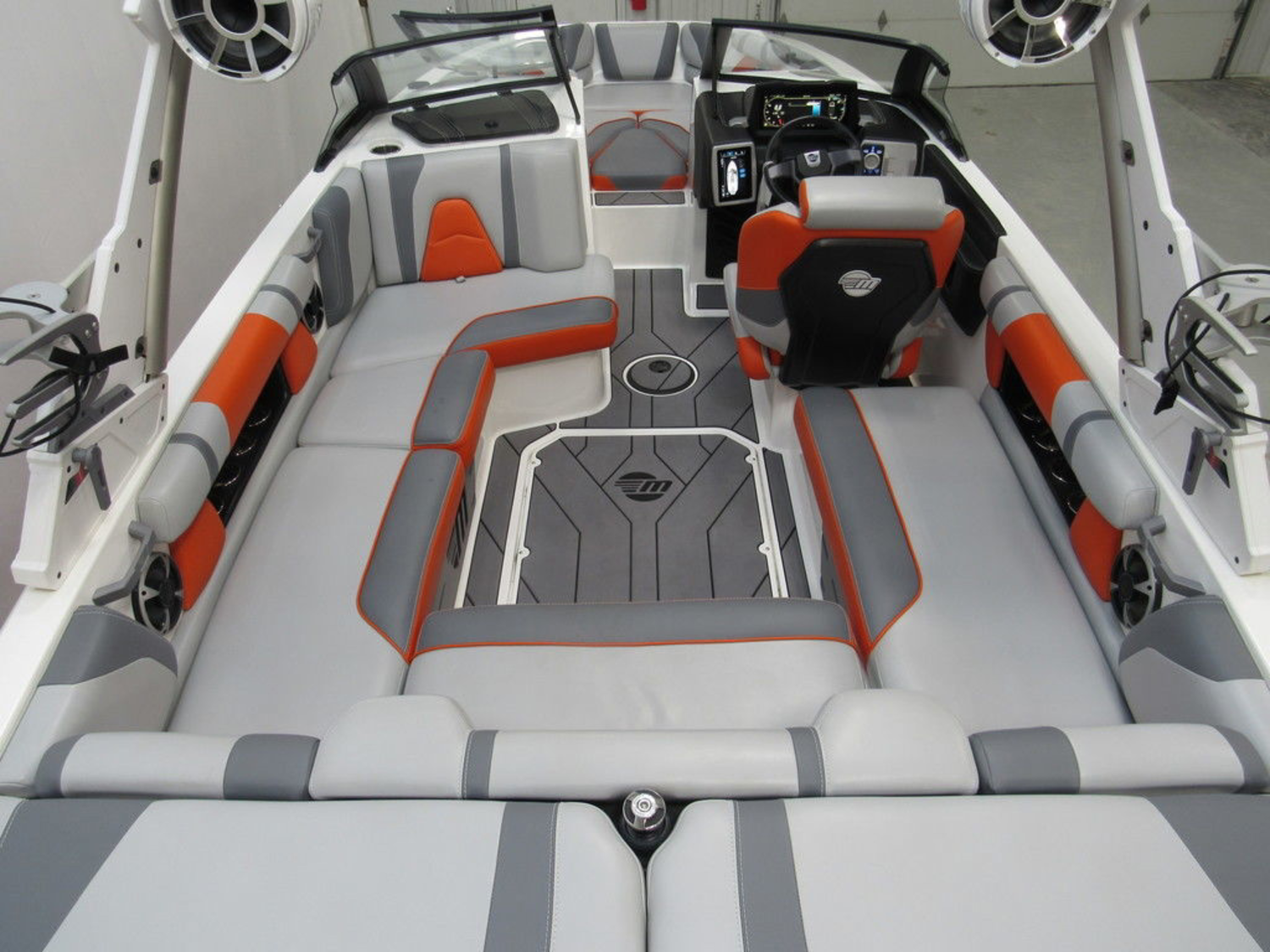2021 Malibu Boats Wakesetter VLX for sale in Cidero, Indiana