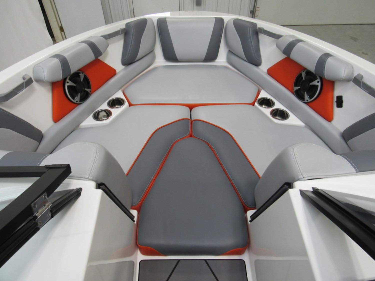 2021 Malibu Boats Wakesetter VLX for sale in Cidero, Indiana