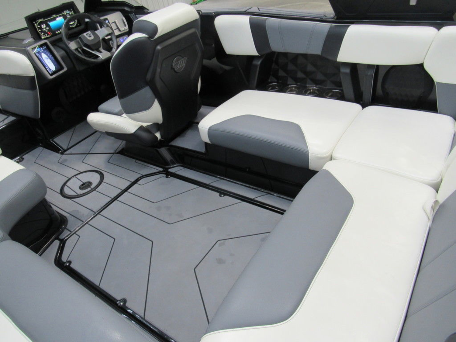 2023 Malibu Boats 21 LX for sale in Atlanta, Indiana