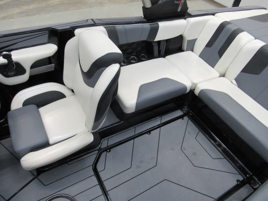 2023 Malibu Boats 21 LX for sale in Atlanta, Indiana
