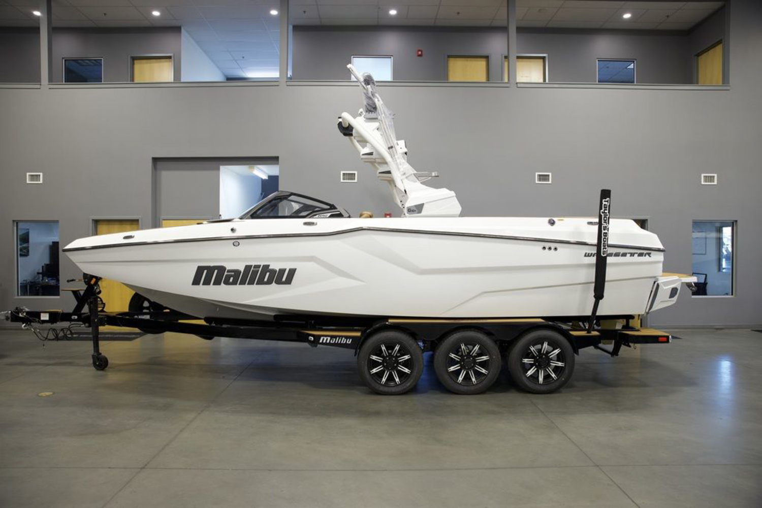 2025 Malibu Boats 24 MXZ