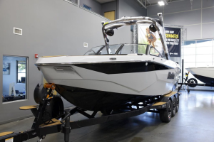 2025 Malibu Boats Wakesetter 25 LSV for sale in DRAPER, Utah