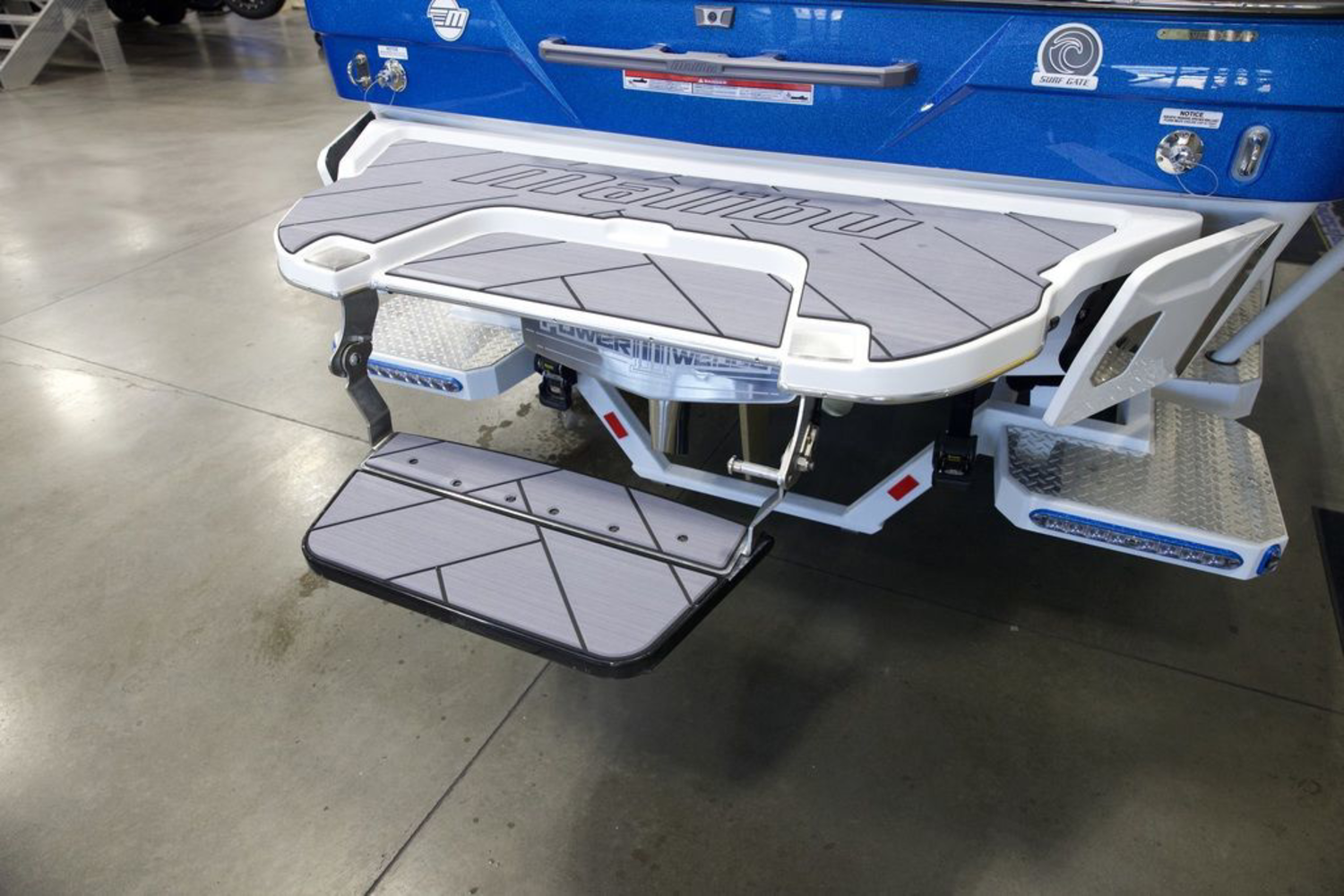 2025 Malibu Boats 23 LSV