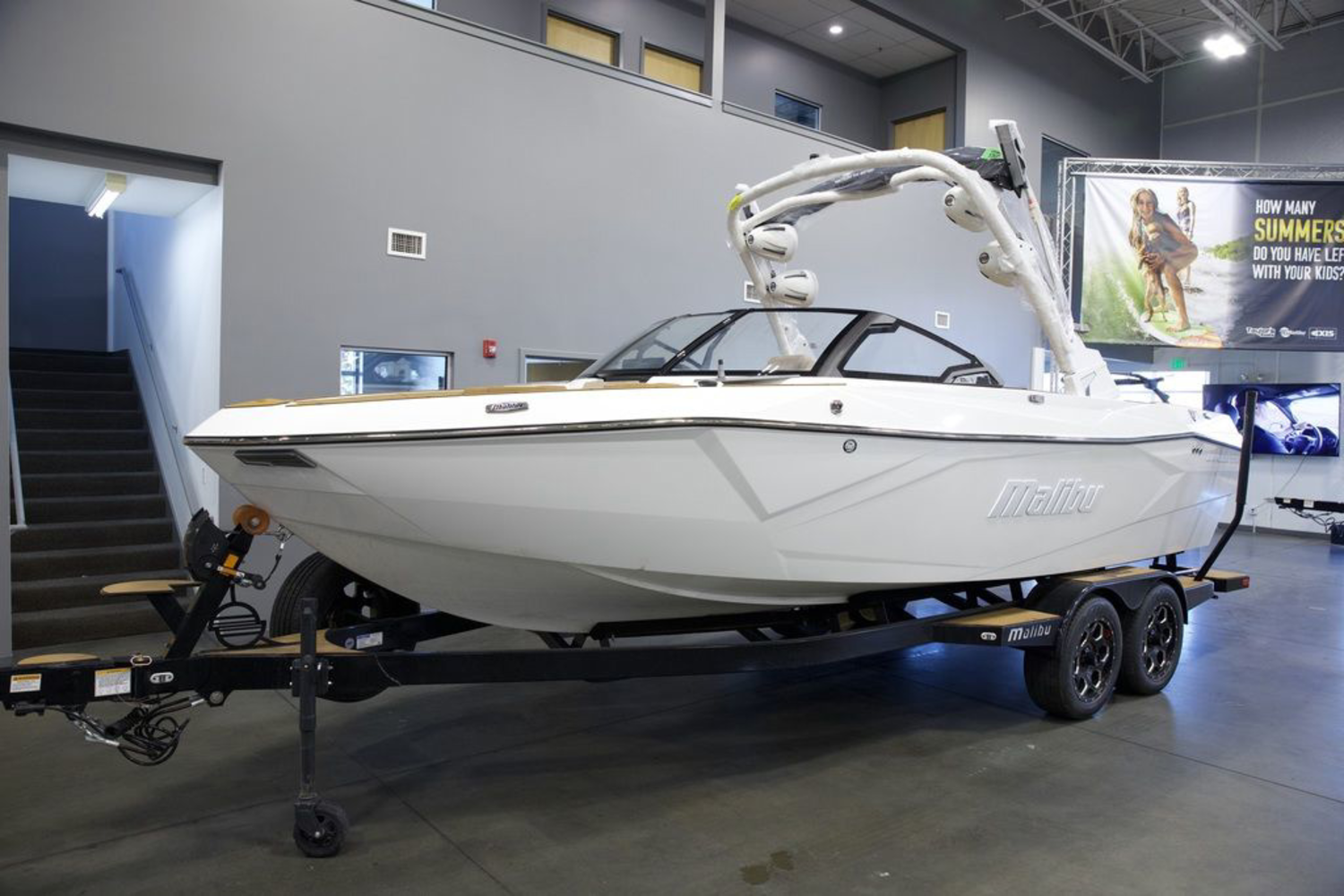 2025 Malibu Boats 23 LSV