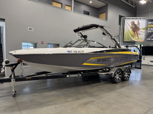 2013 Malibu Boats Wakesetter 24 MXZ for sale in DRAPER, Utah