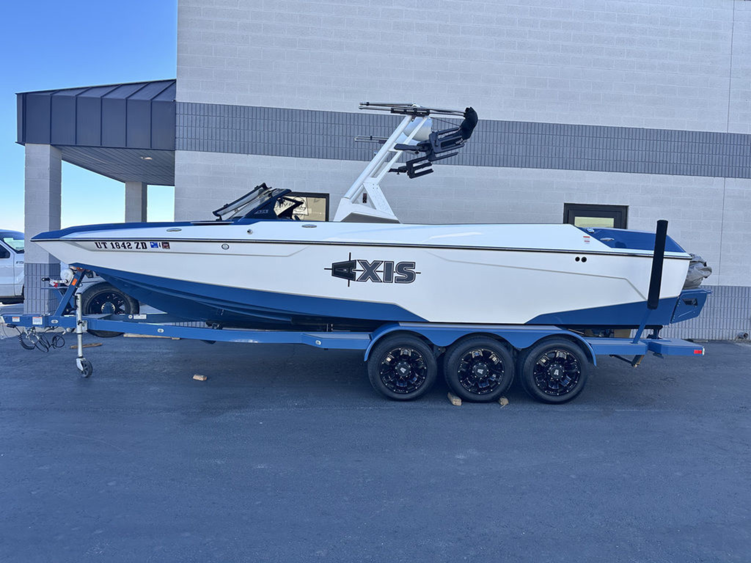 2022 Axis Wake Research A24