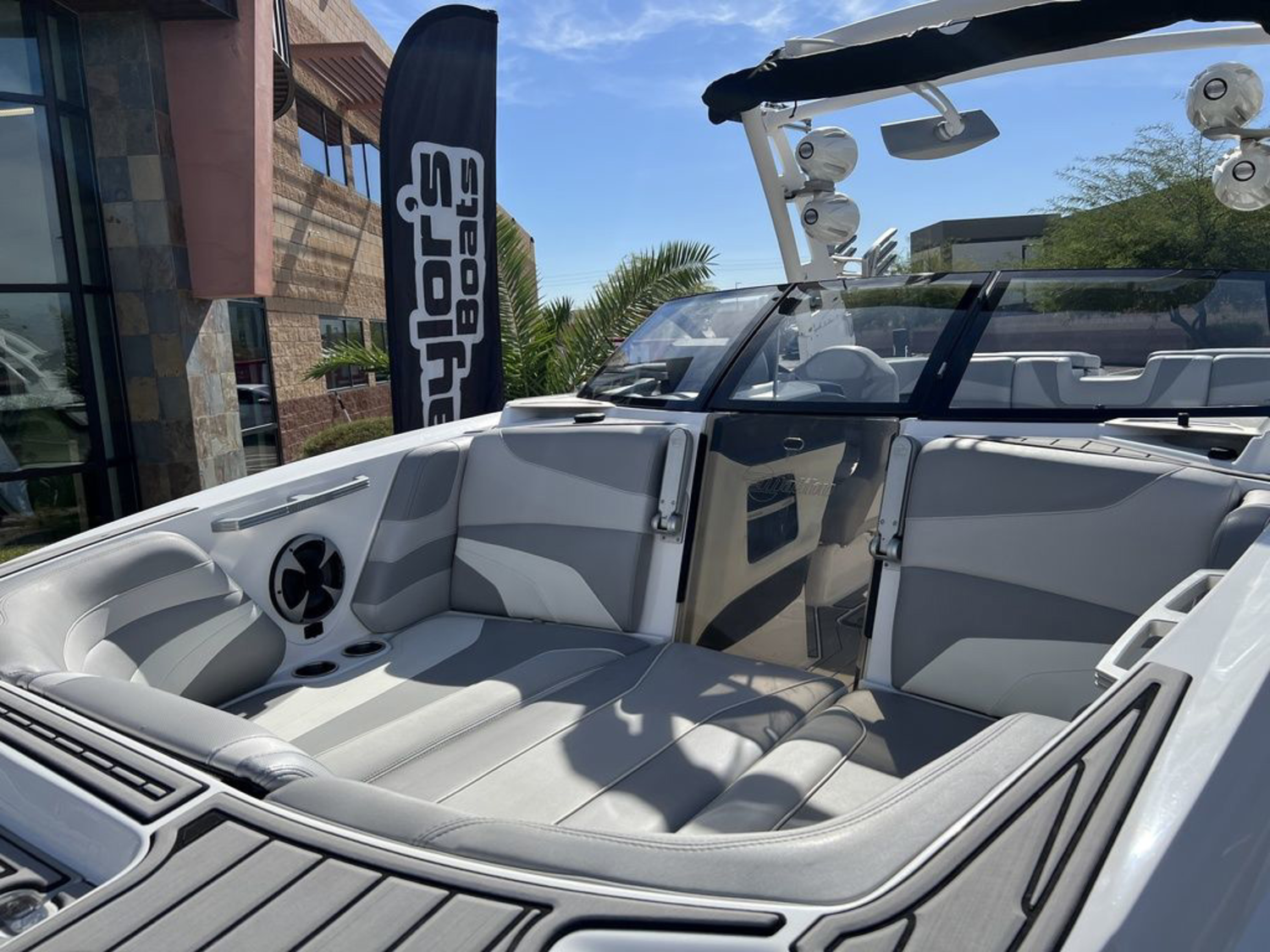 2017 Malibu Boats Wakesetter 24 MXZ for sale in DRAPER, Utah