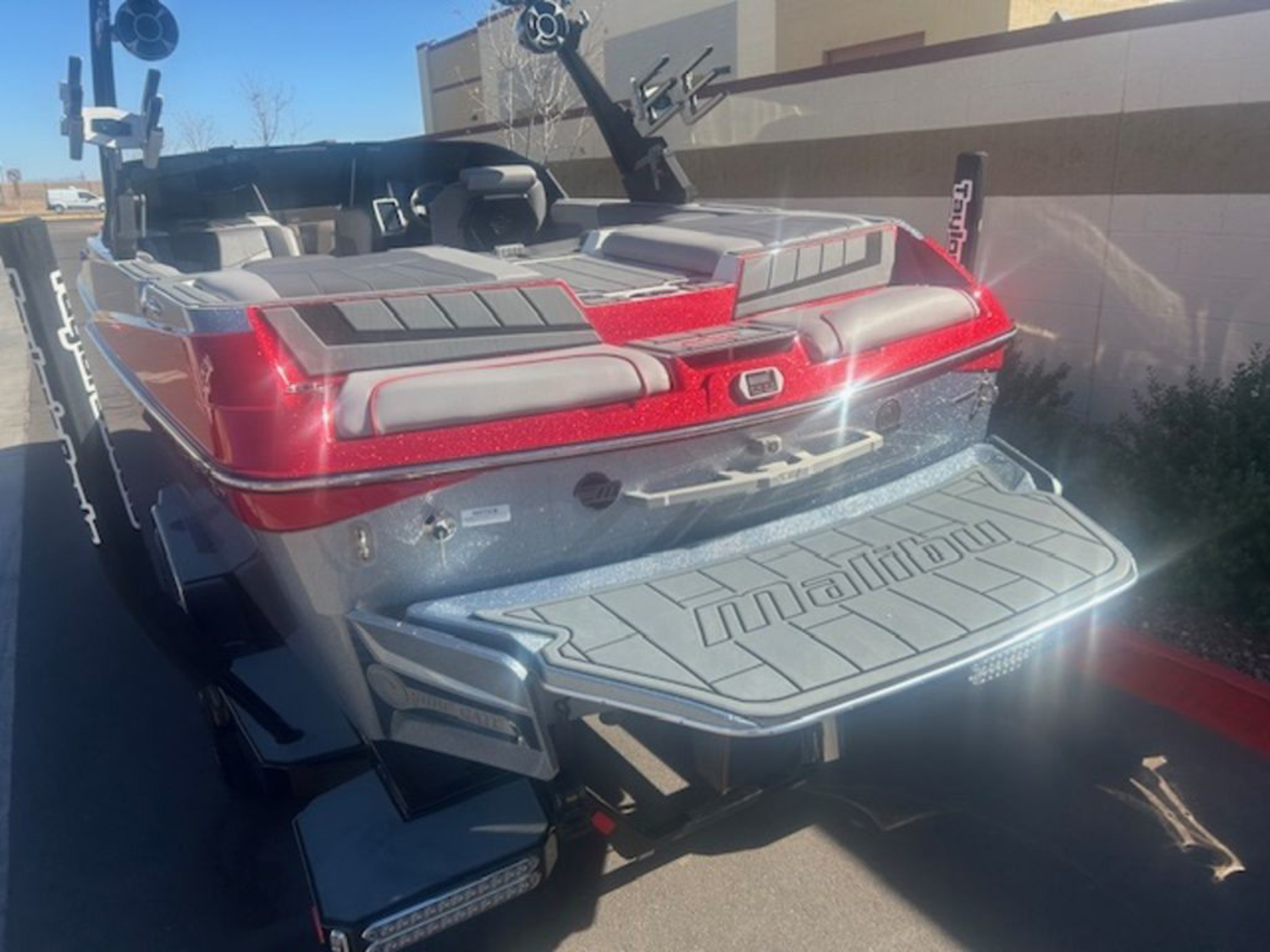 2021 Malibu Boats 23 MXZ