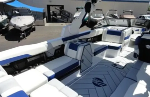 2023 Malibu Boats Wakesetter 26 LSV for sale in Phoenix, Arizona