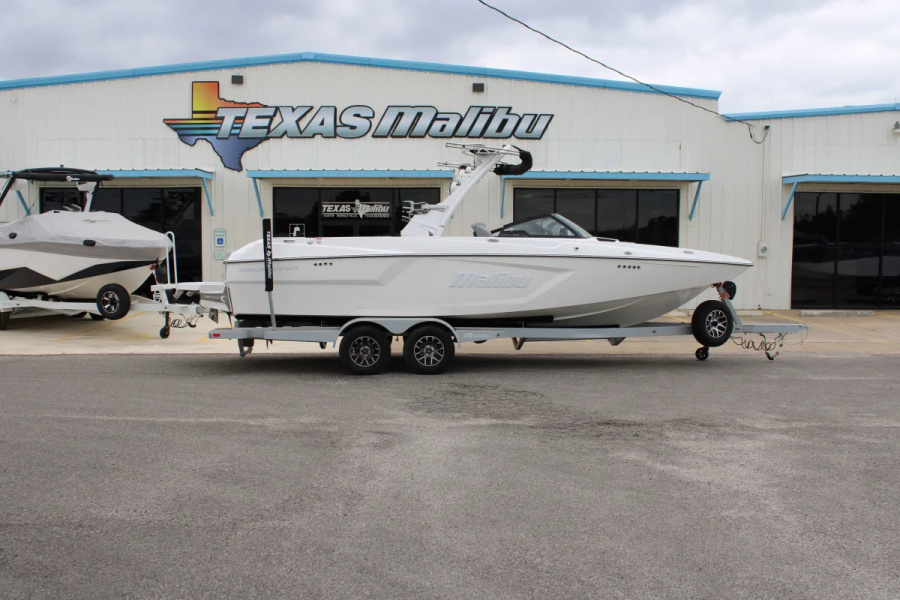 2022 Malibu Boats Wakesetter 24 MXZ for sale in Austin, Texas