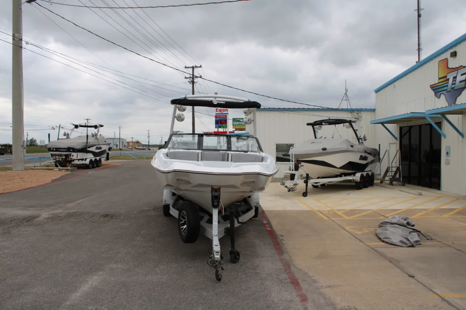 2022 Malibu Boats Wakesetter 24 MXZ for sale in Austin, Texas