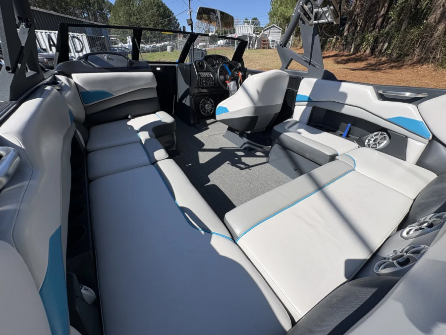 2015 Axis Boats A22 for sale in Raleigh, North Carolina