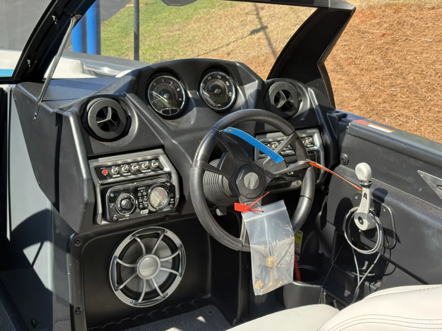 2015 Axis Boats A22 for sale in Raleigh, North Carolina