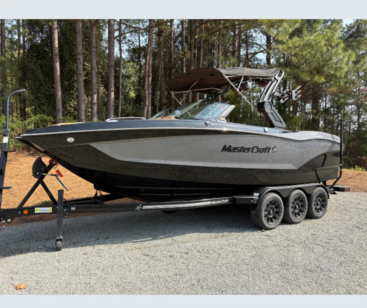 MasterCraft X24 w Thruster