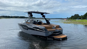 2022 Malibu Boats M220 for sale in Mooresville, North Carolina