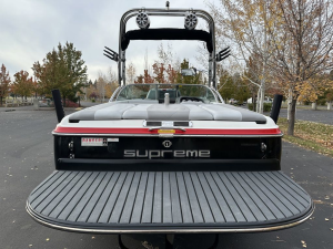 2009 Supreme Boats V208 for sale in Bend, Oregon
