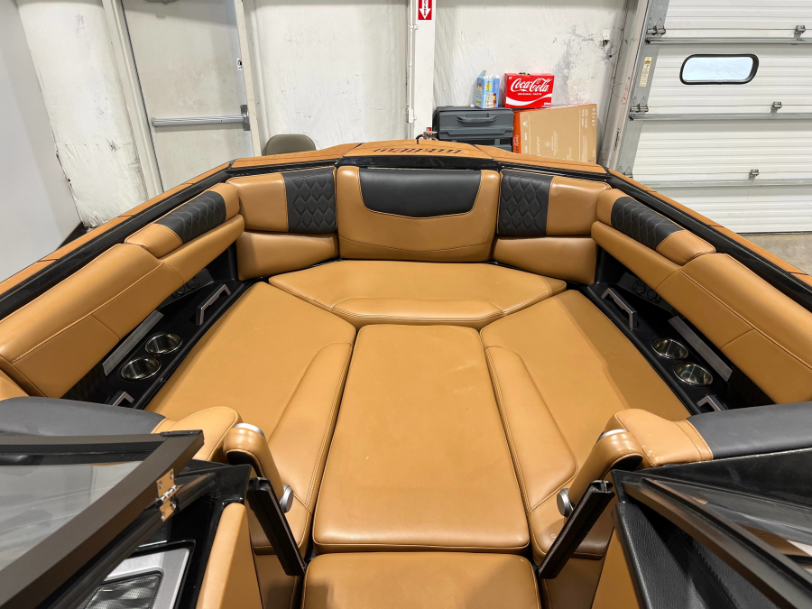 2023 Malibu Boats M220 for sale in Cincinnati, Ohio