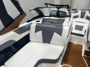 2026 Malibu Boats Wakesetter VTX for sale in Cincinnati, Ohio