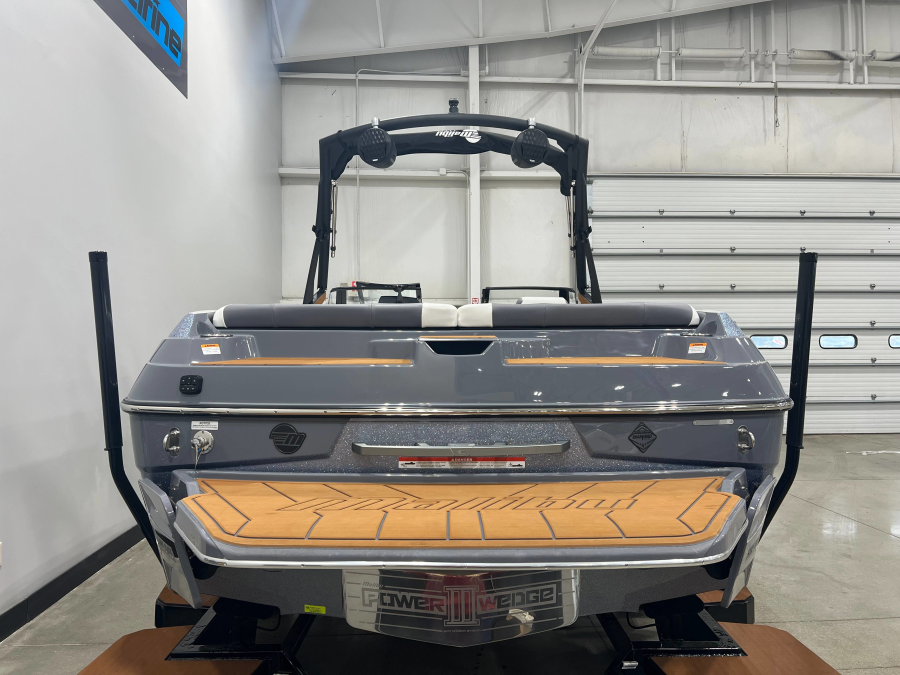 2026 Malibu Boats Wakesetter VTX for sale in Cincinnati, Ohio