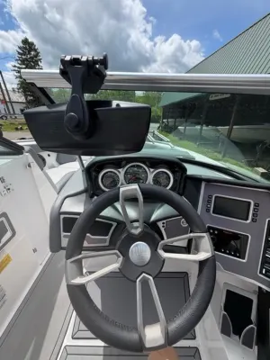 2021 Mastercraft Boats XT22 Icon