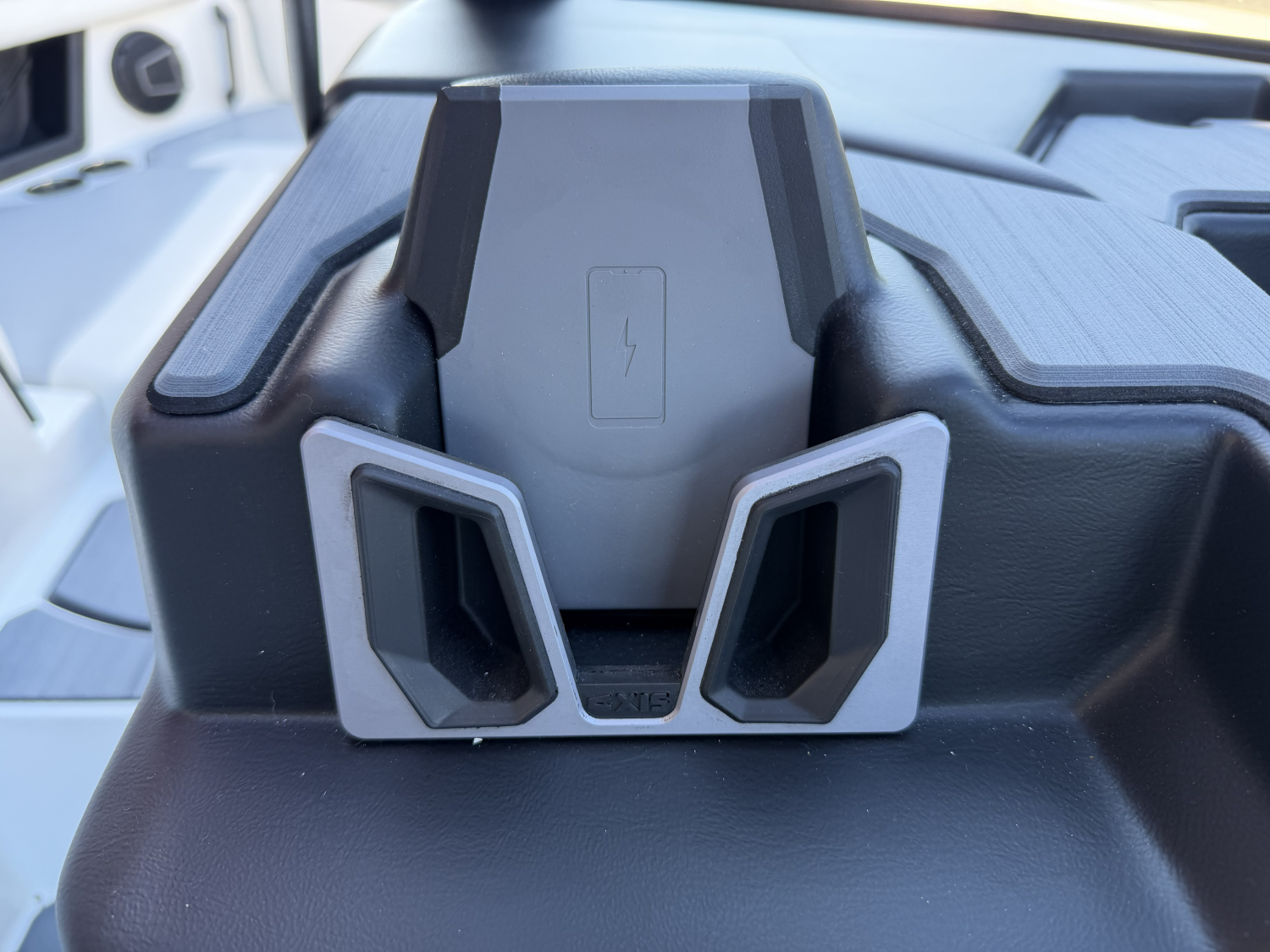 2025 Axis Wake Research T250