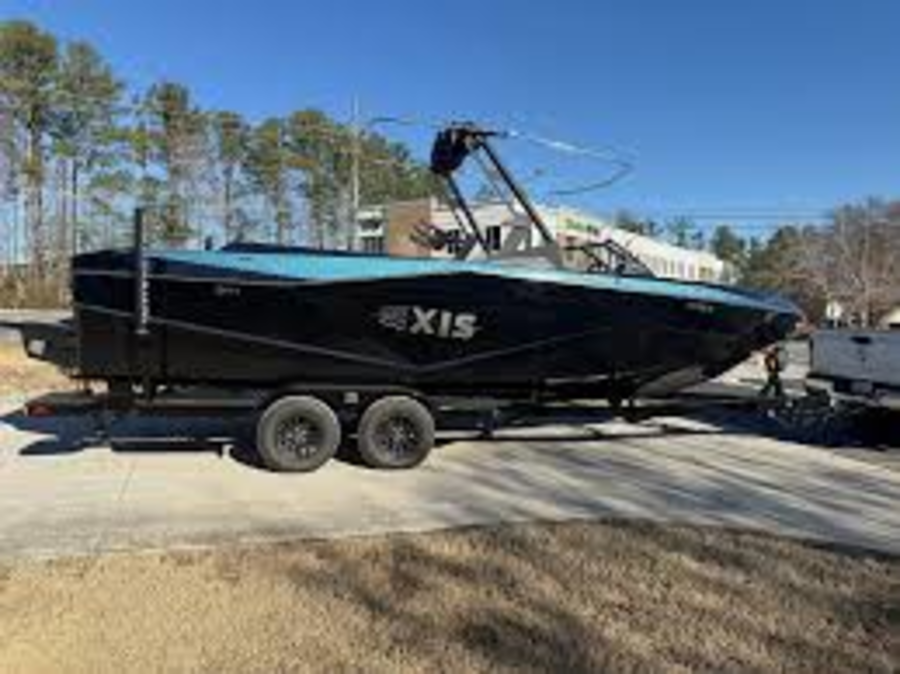 2025 Axis Boats T250 for sale in , 