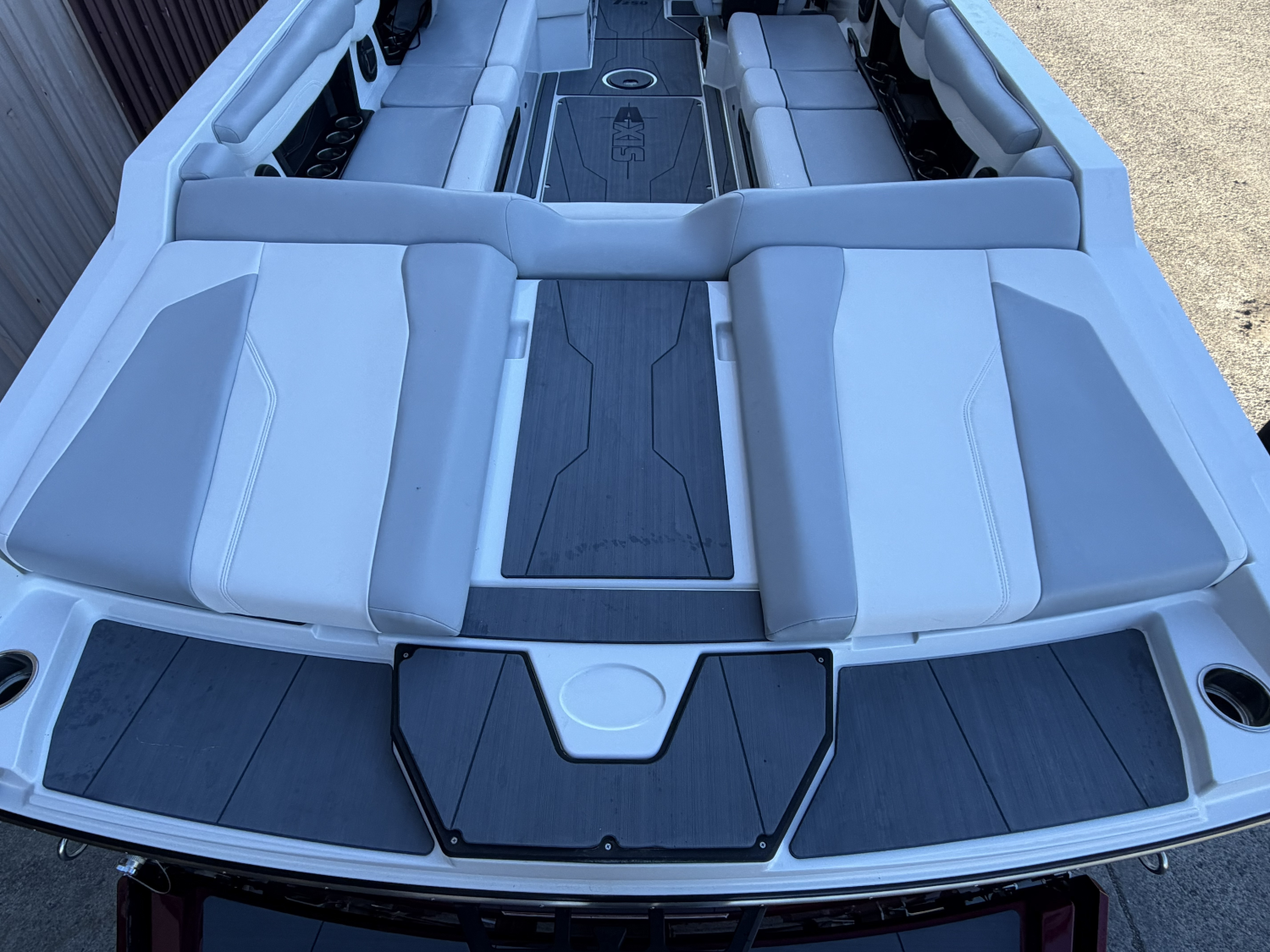 2025 Axis Wake Research T250