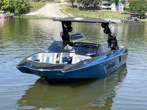 2022 Malibu Boats Wakesetter 24 MXZ for sale in Lees Summit, Missouri