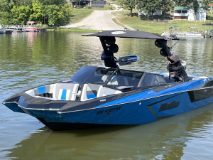 2022 Malibu Boats Wakesetter 24 MXZ for sale in Lees Summit, Missouri