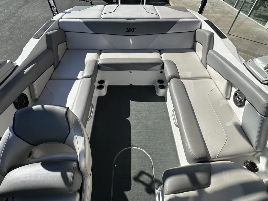 2018 Mastercraft Boats NXT22 for sale in Madera, California