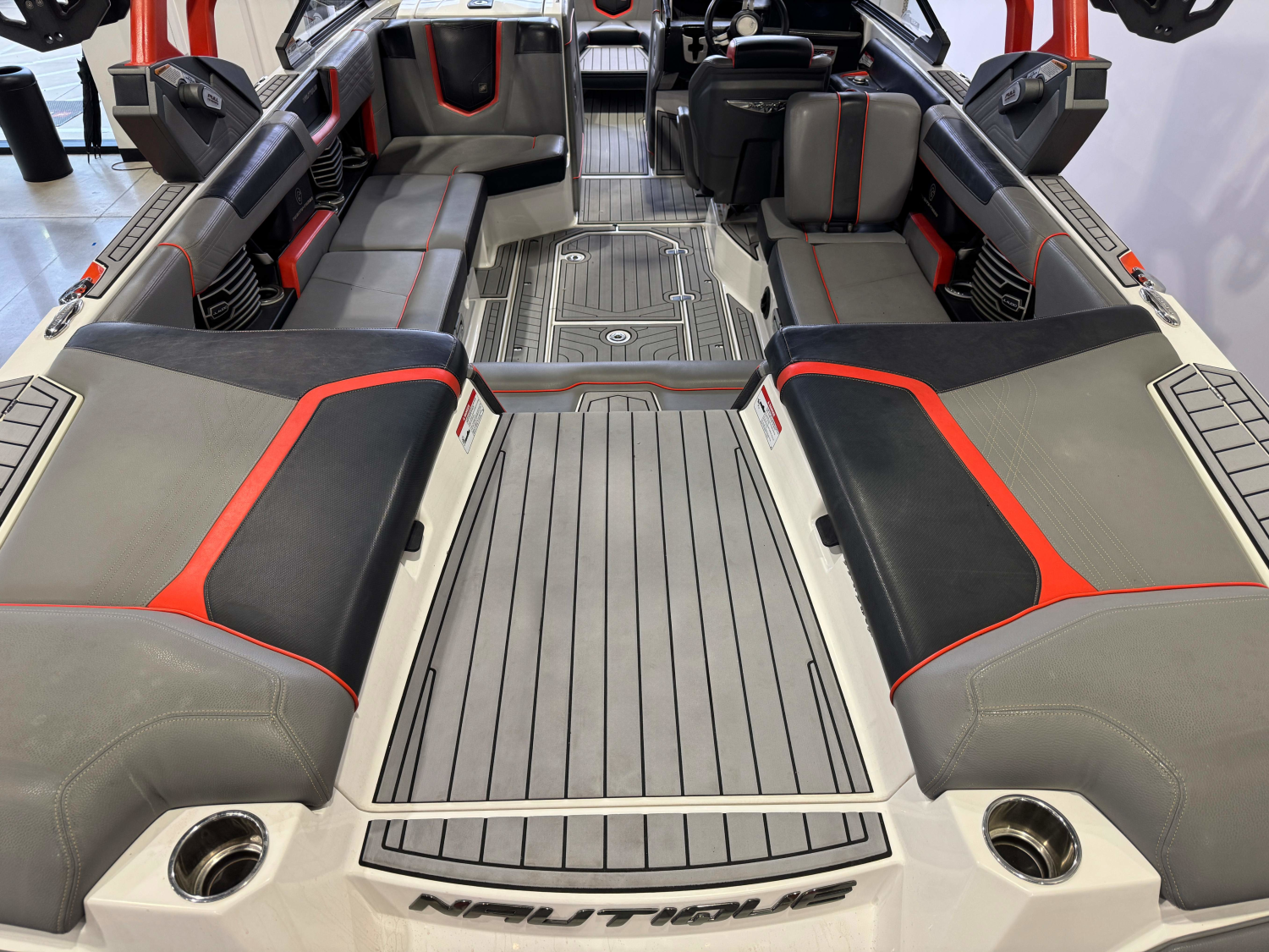 2020 Nautique Super Air Nautique G23