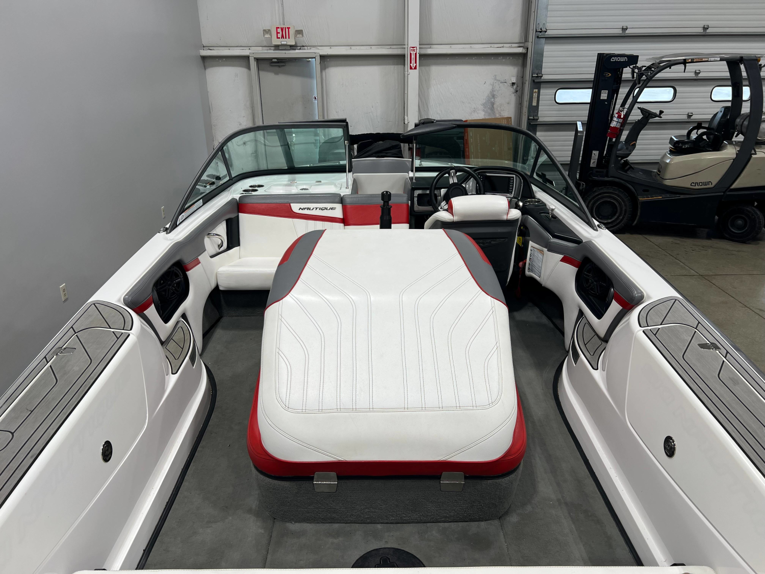 2017 Nautique Ski 200 Team Edition