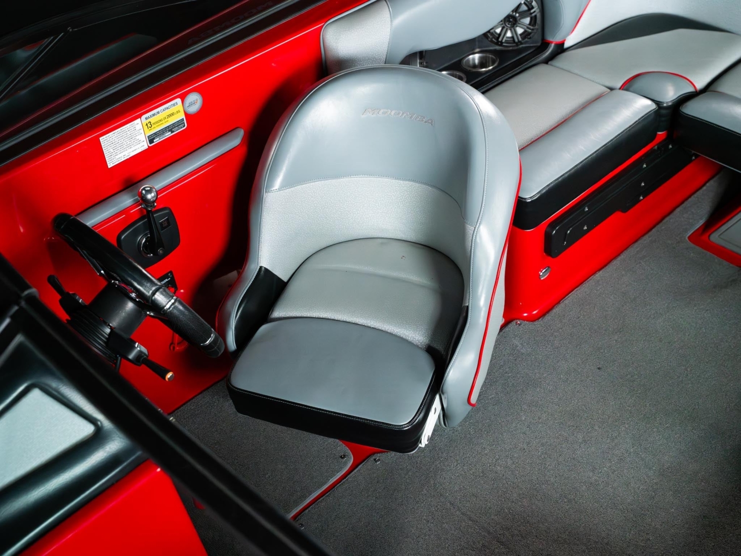 2016 Moomba Boats Moomba Mondo