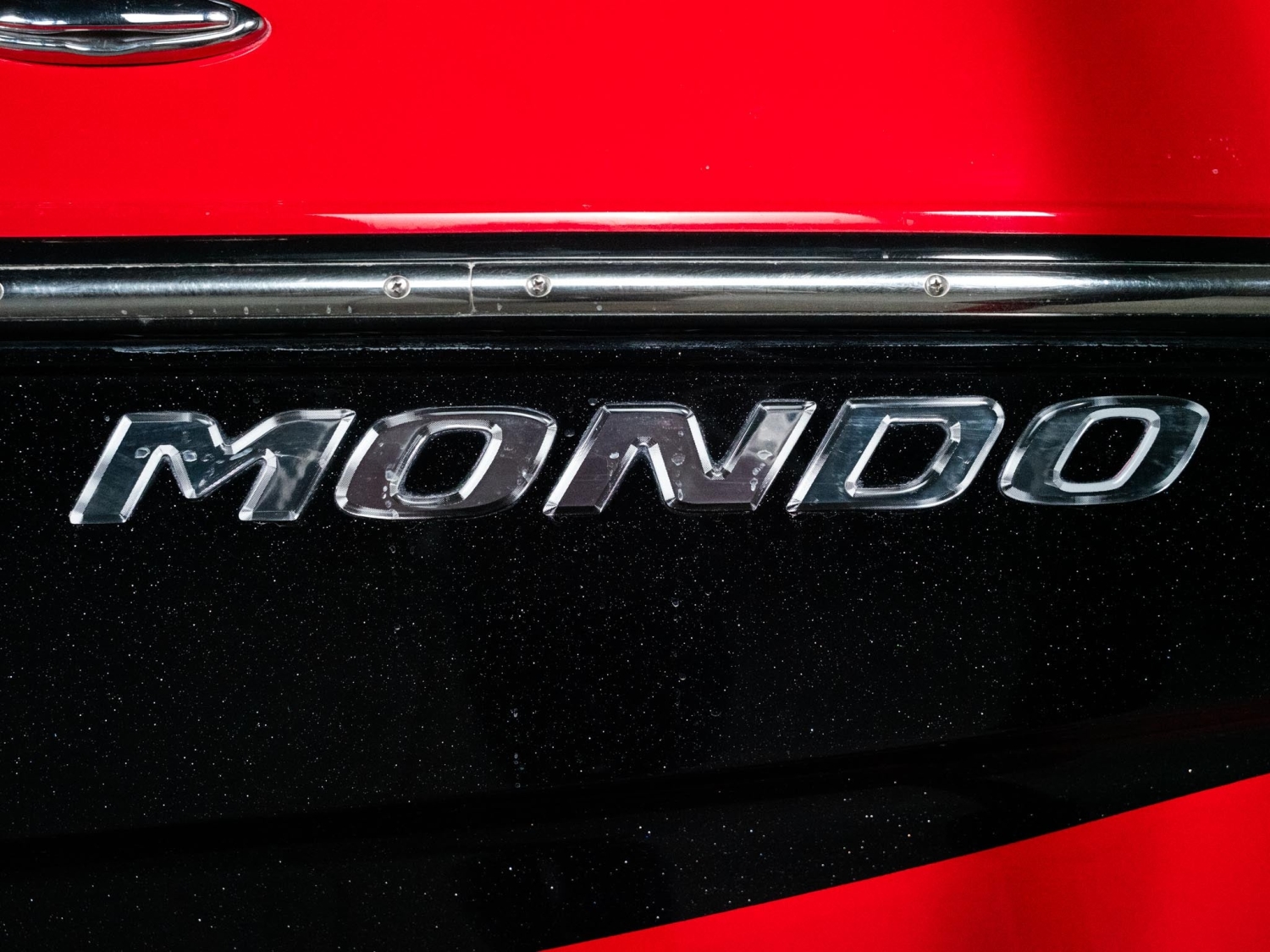2016 Moomba Boats Moomba Mondo