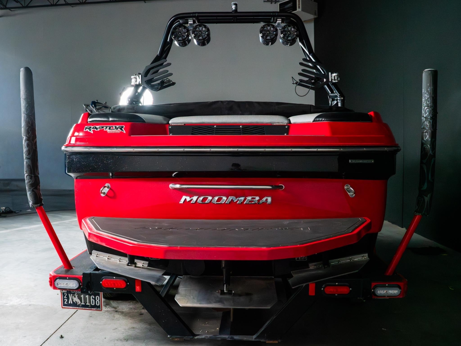 2016 Moomba Boats Moomba Mondo