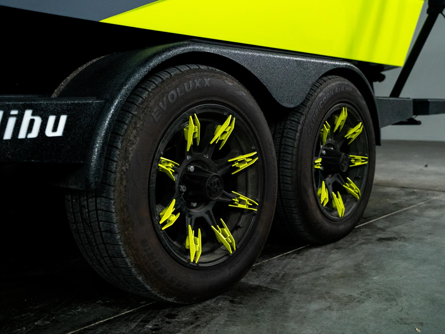 2024 Malibu Boats 23MXZ