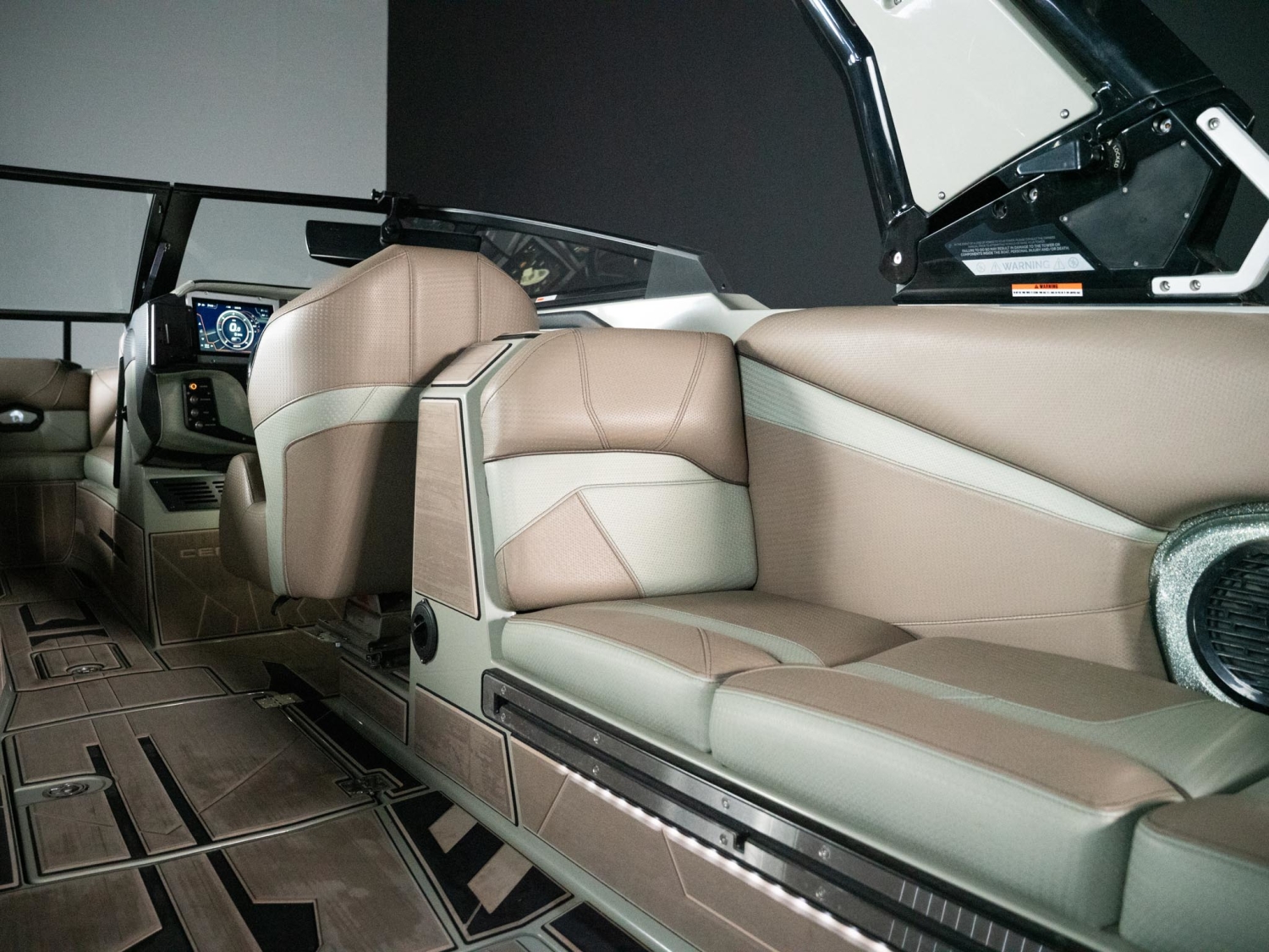 2022 Centurion Boats Ri265