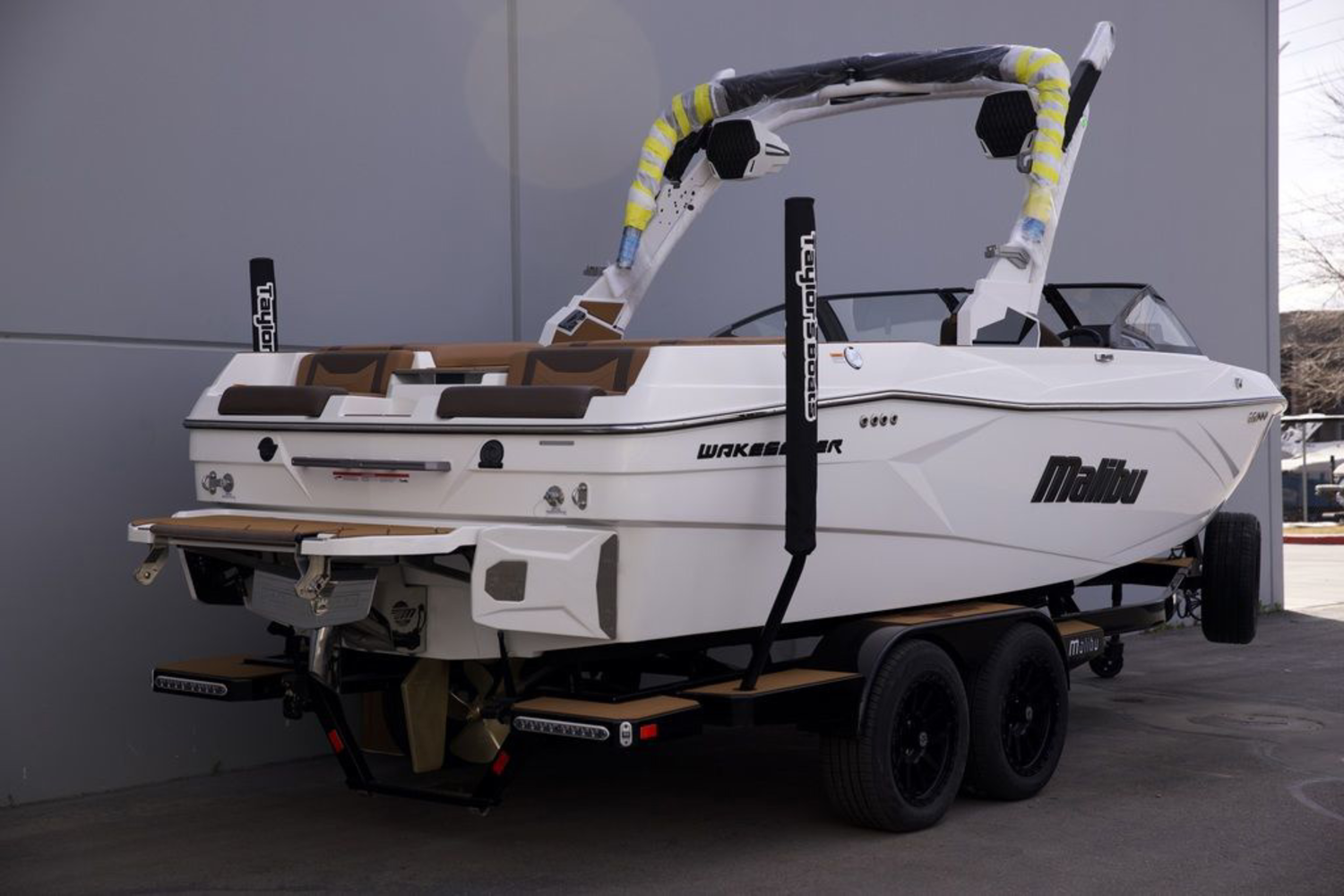 2026 Malibu Boats 23 LSV