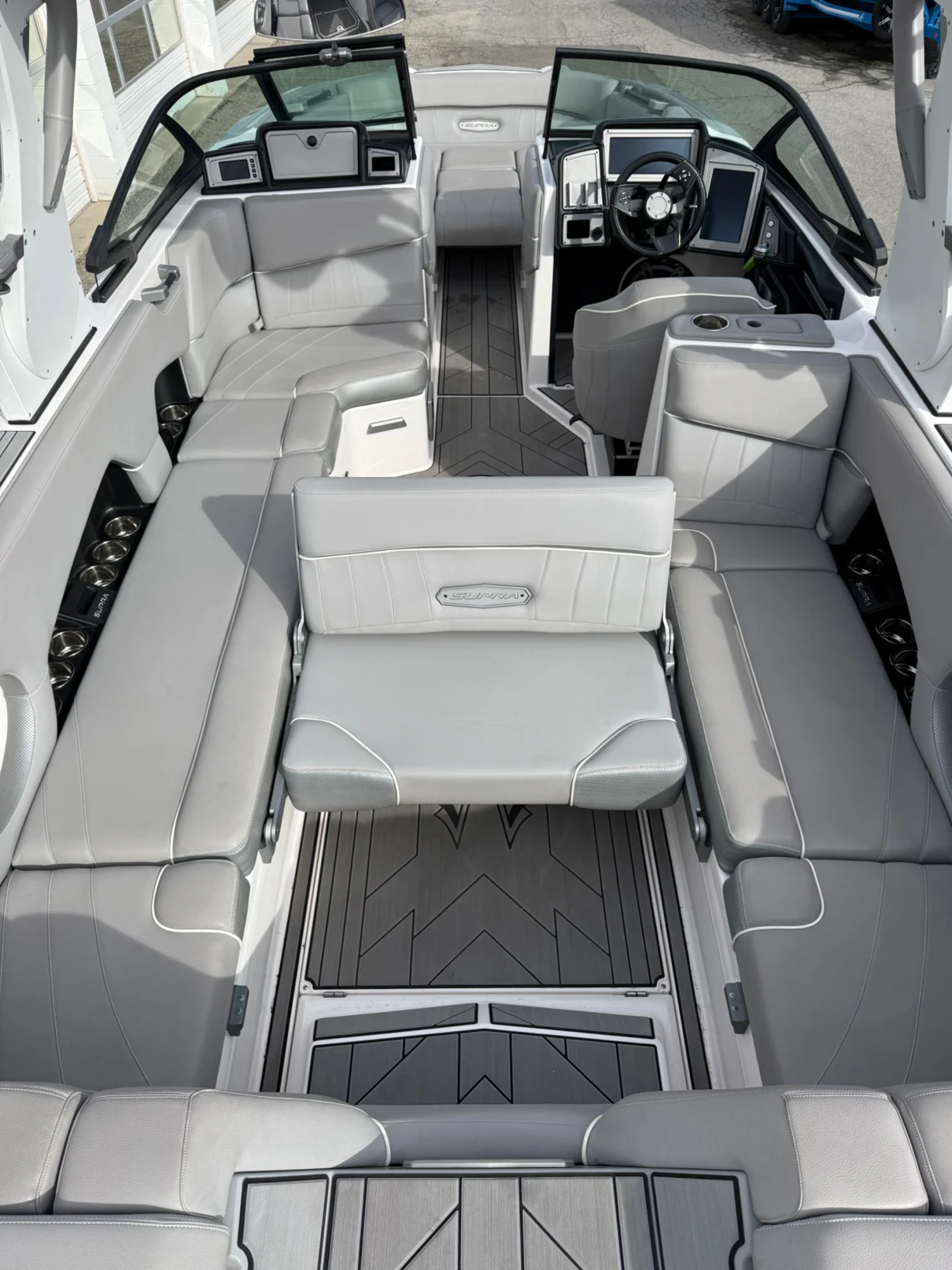 2019 25' Supra SE550 Bowrider