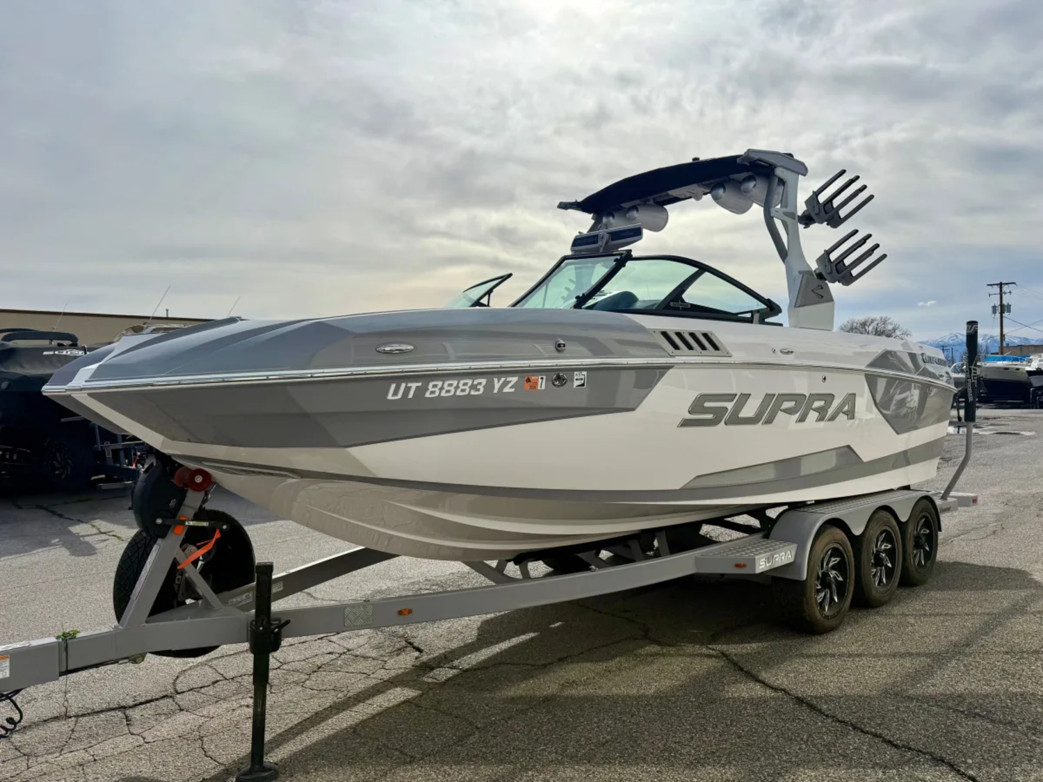 2019 25' Supra SE550 Bowrider