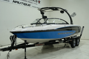 2004 Malibu Boats Wakesetter 23 LSV for sale in Indianapolis, Indiana