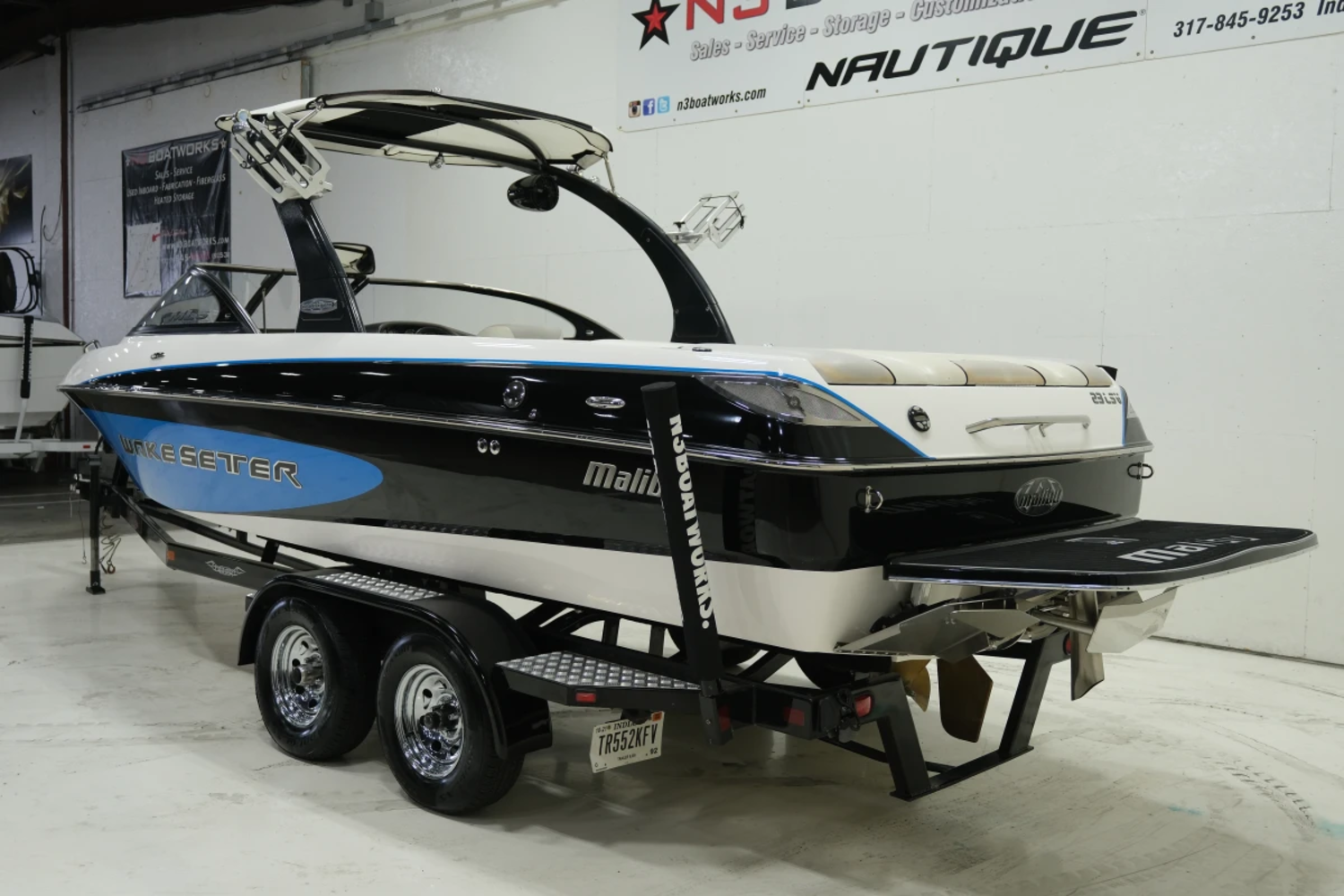 2004 Malibu Wakesetter 23 LSV
