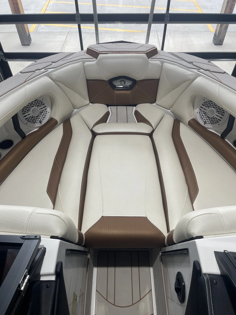 2023 Centurion Boats Ri230 for sale in winchester, Tennessee
