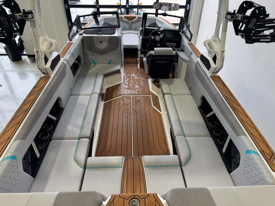 2026-nautique-gs24-124948-image13