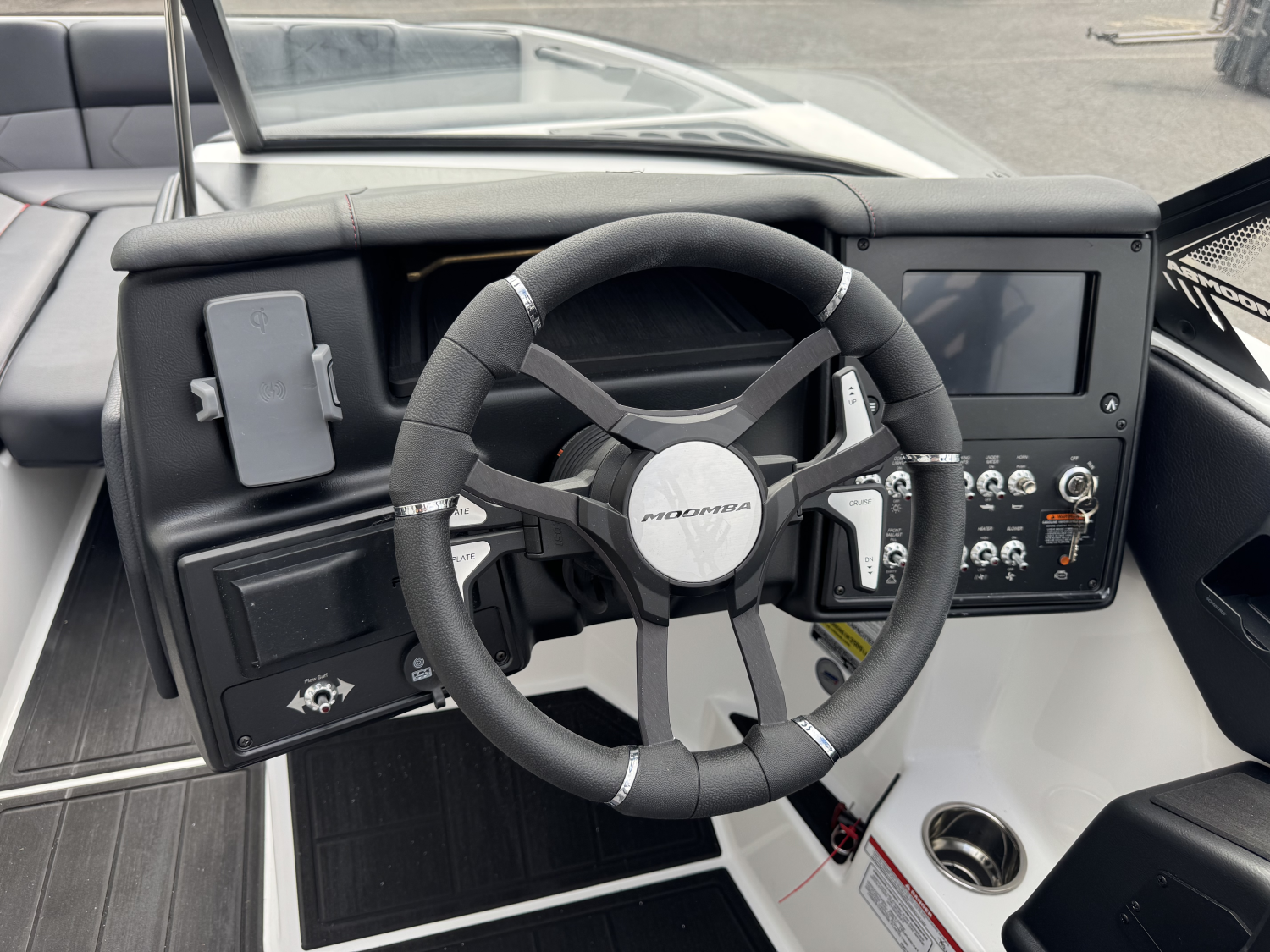 2026 MOOMBA Tykon 450