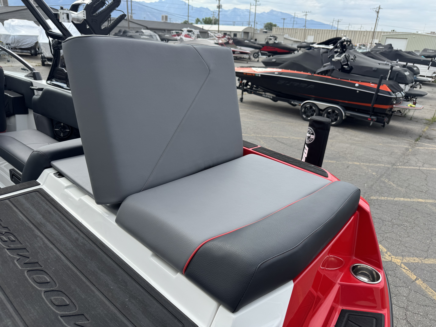 2026 MOOMBA Tykon 450
